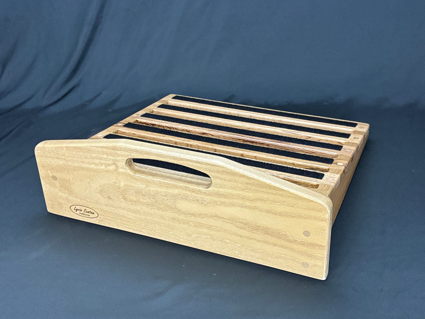Gig Board-16x15-Oak-Oak