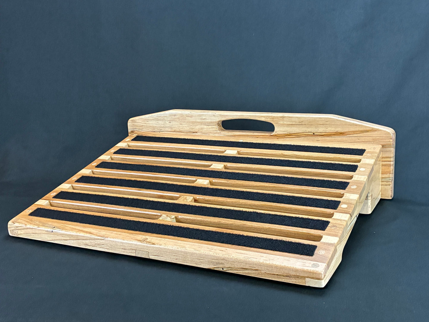 Gig Board-21x16-Ambrosia Maple-Cherry