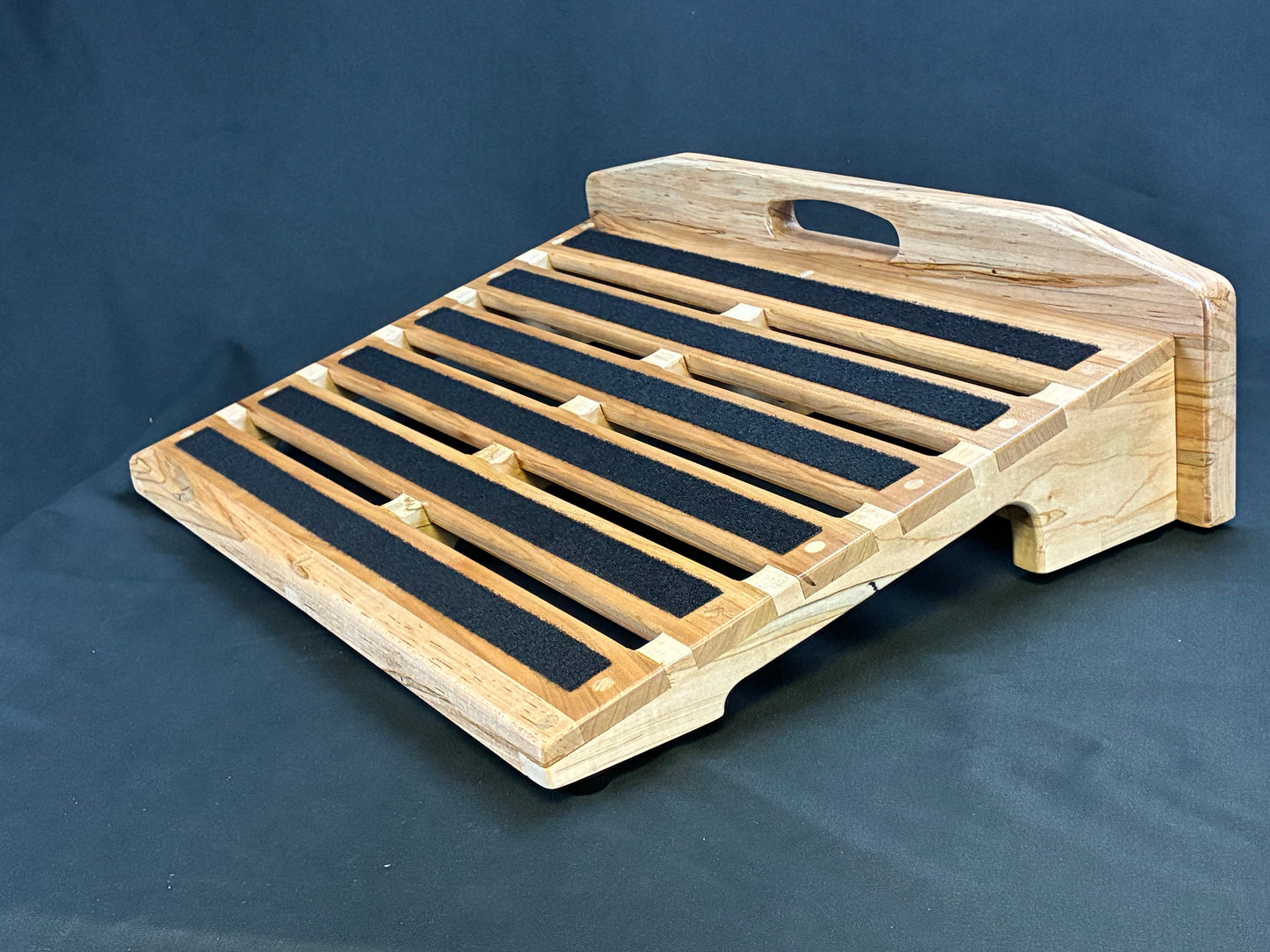 Gig Board-21x16-Ambrosia Maple-Cherry