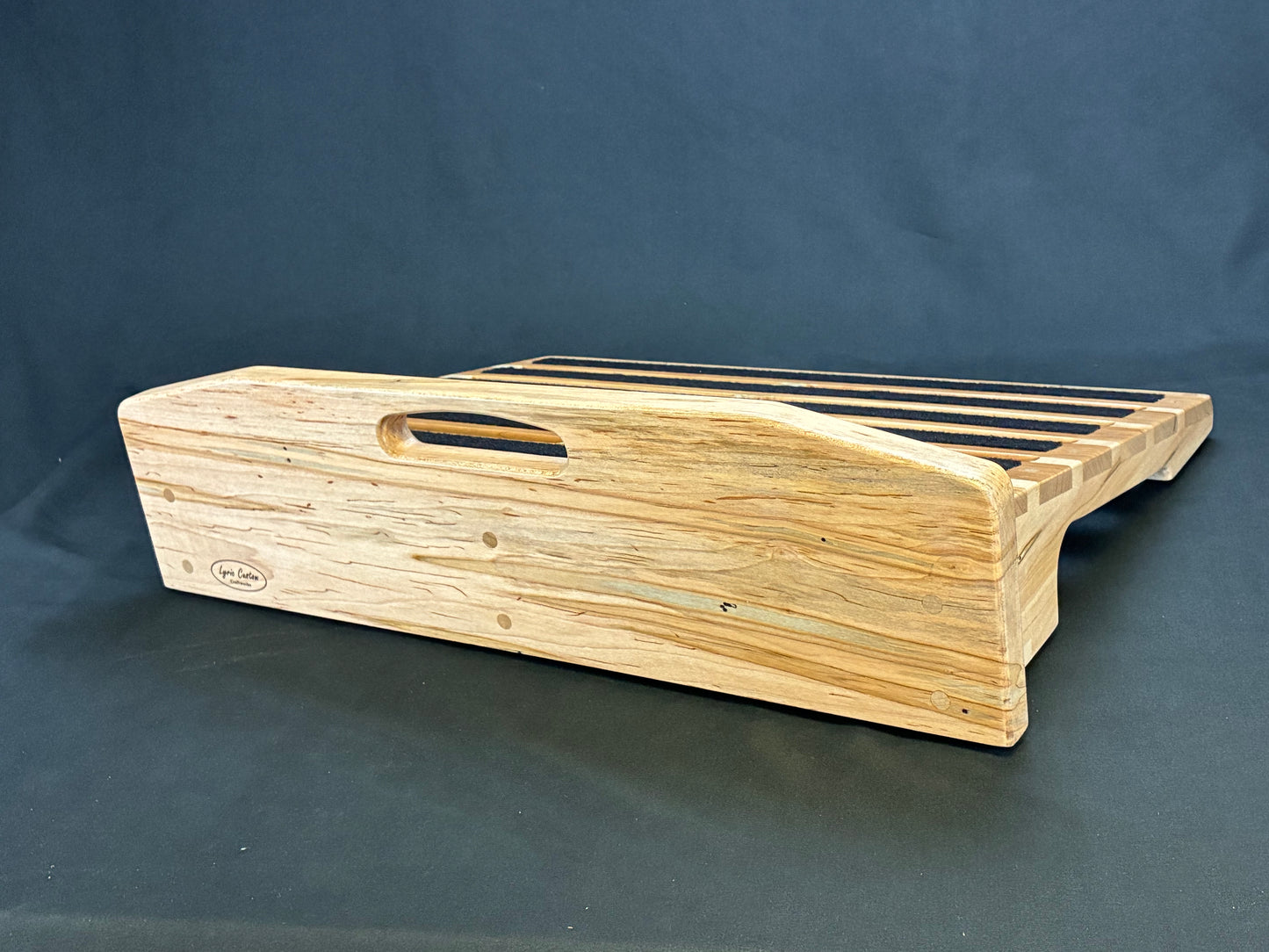 Gig Board-21x16-Ambrosia Maple-Cherry
