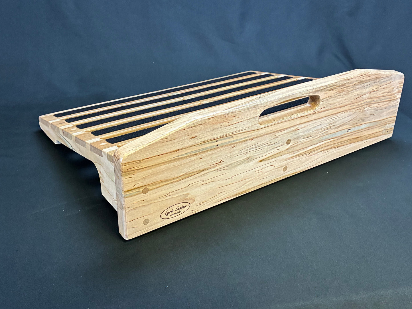 Gig Board-21x16-Ambrosia Maple-Cherry