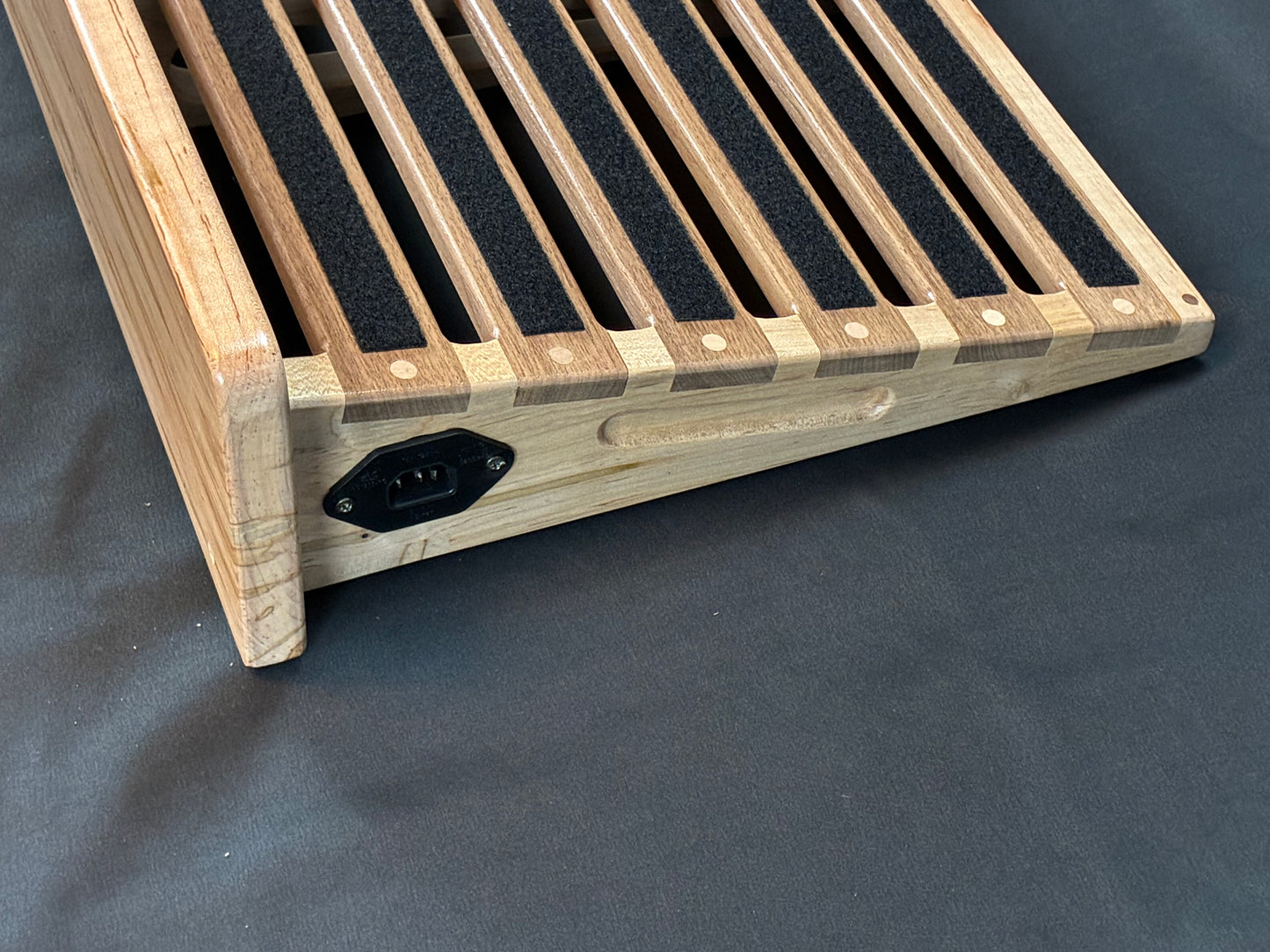 Studio Tour Board-36x16-Ambrosia Maple-Walnut