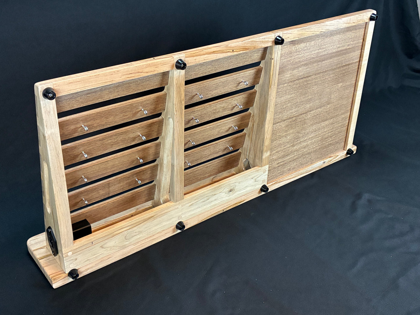 Studio Tour Board-36x16-Ambrosia Maple-Walnut